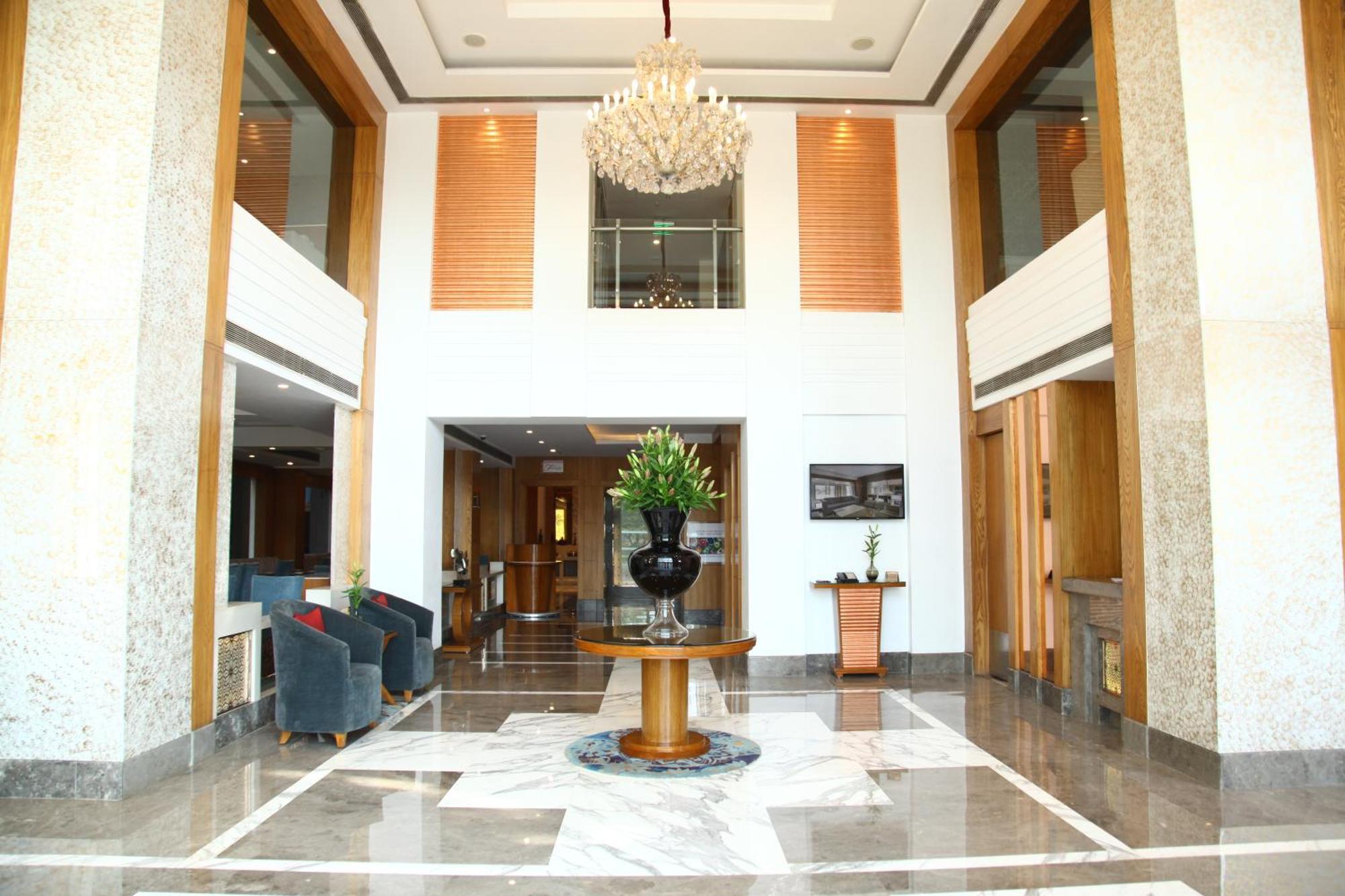 The Place Gurugram, A Member Of Radisson Individuals Gurgaon Exterior photo